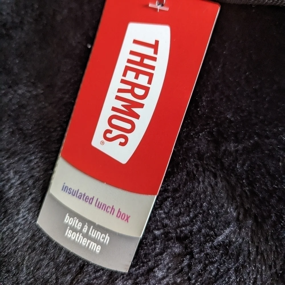 NWT Thermos Thermos Dino Lunchbox